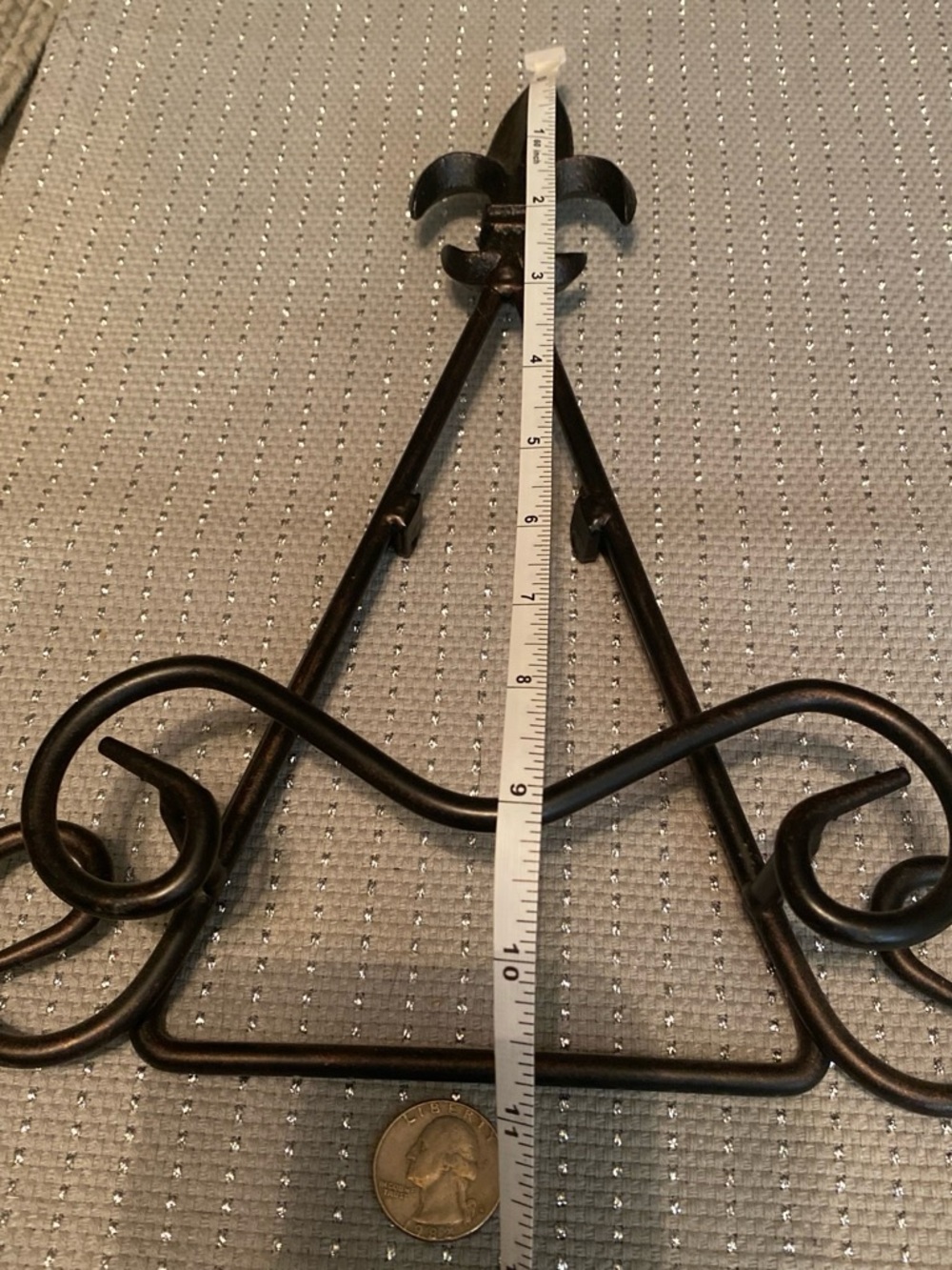 Black Metal Easel or Plate Holder with Decorative Scrolls